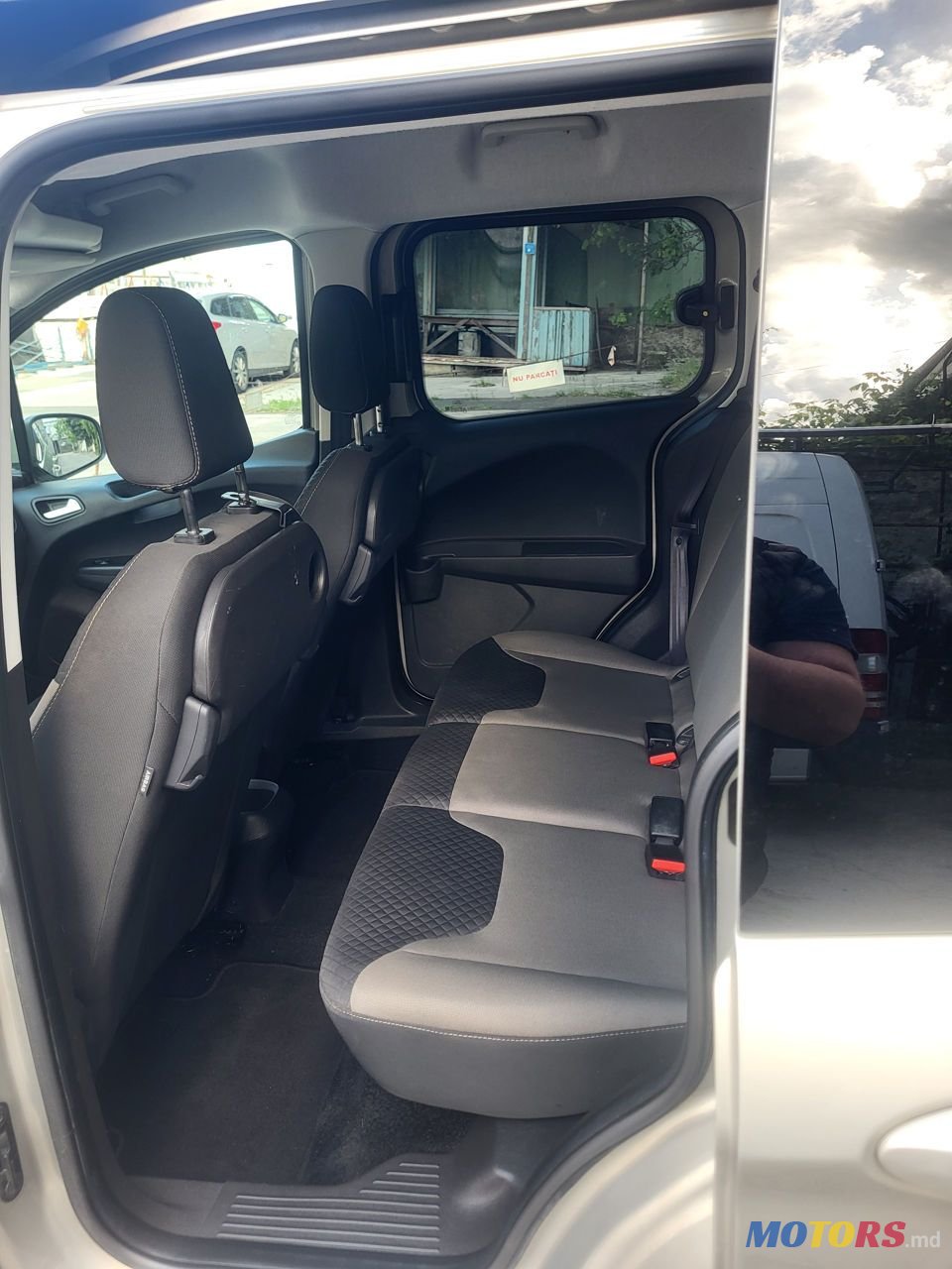 2016' Ford Tourneo Courier photo #5