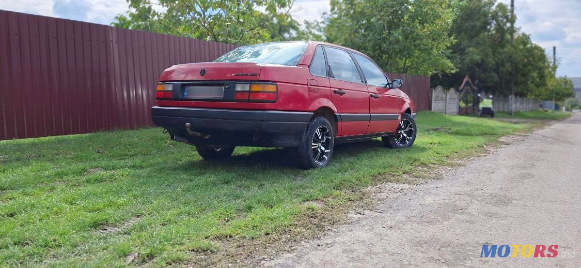 1988' Volkswagen Passat photo #3