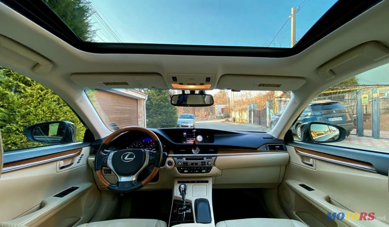 2013' Lexus Es Series photo #5