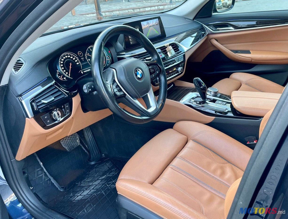 2017' BMW 5 Series photo #5