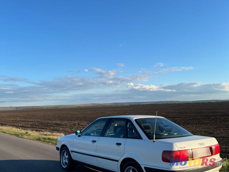 1992' Audi 80 photo #1