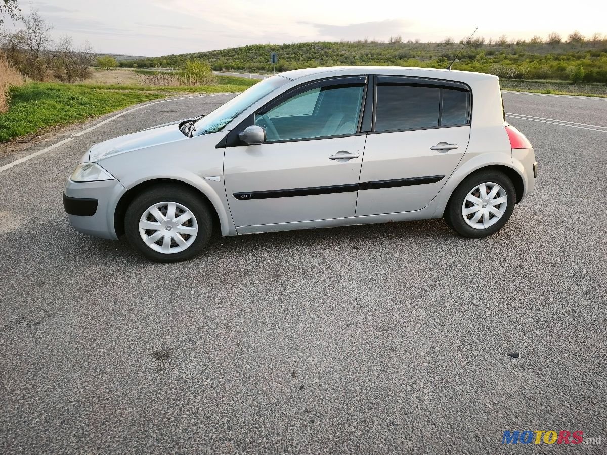 2003' Renault Megane photo #2