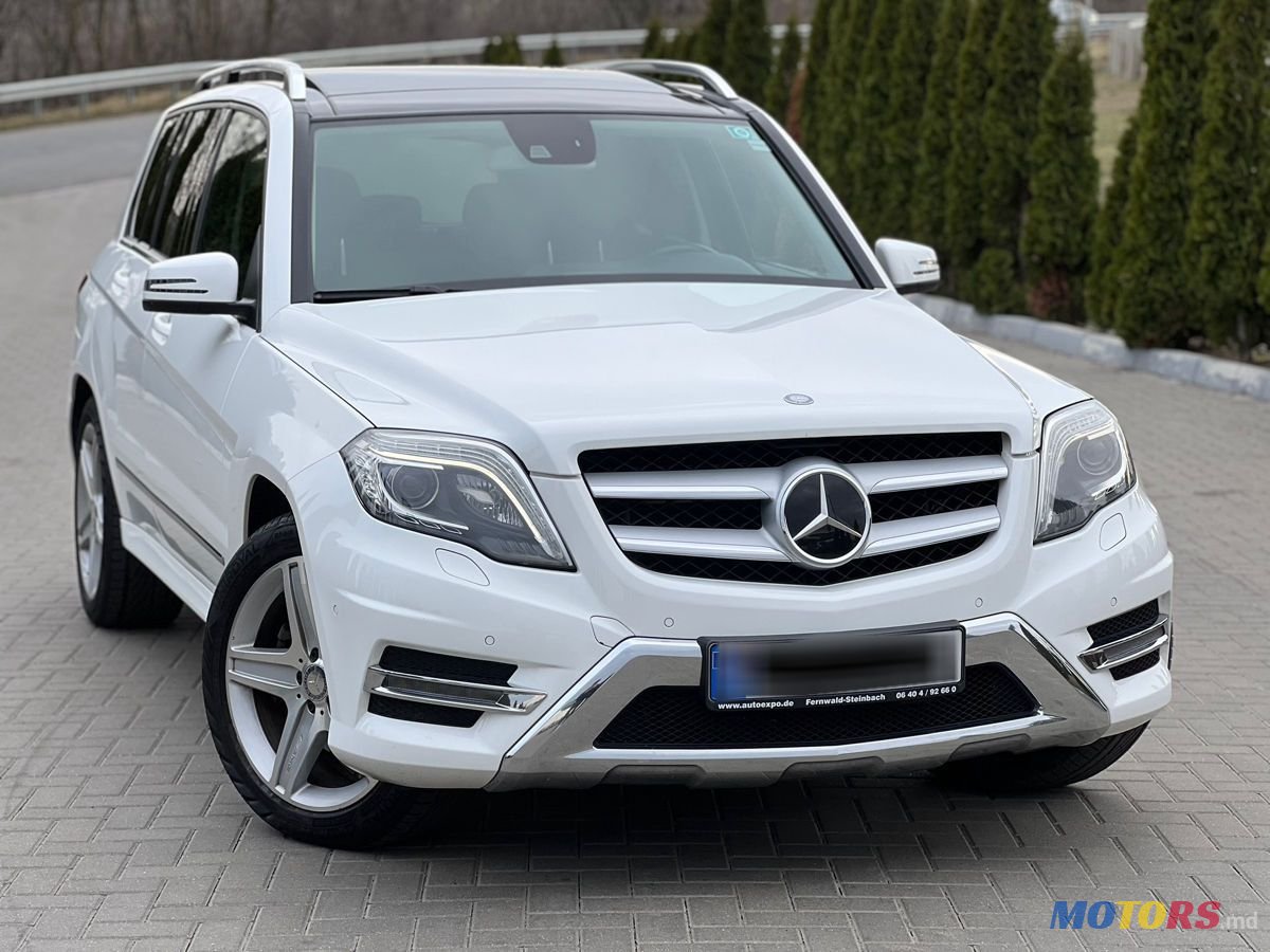 2015' Mercedes-Benz GLK-Class photo #2