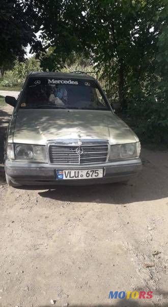 1983' Mercedes-Benz 190 photo #1