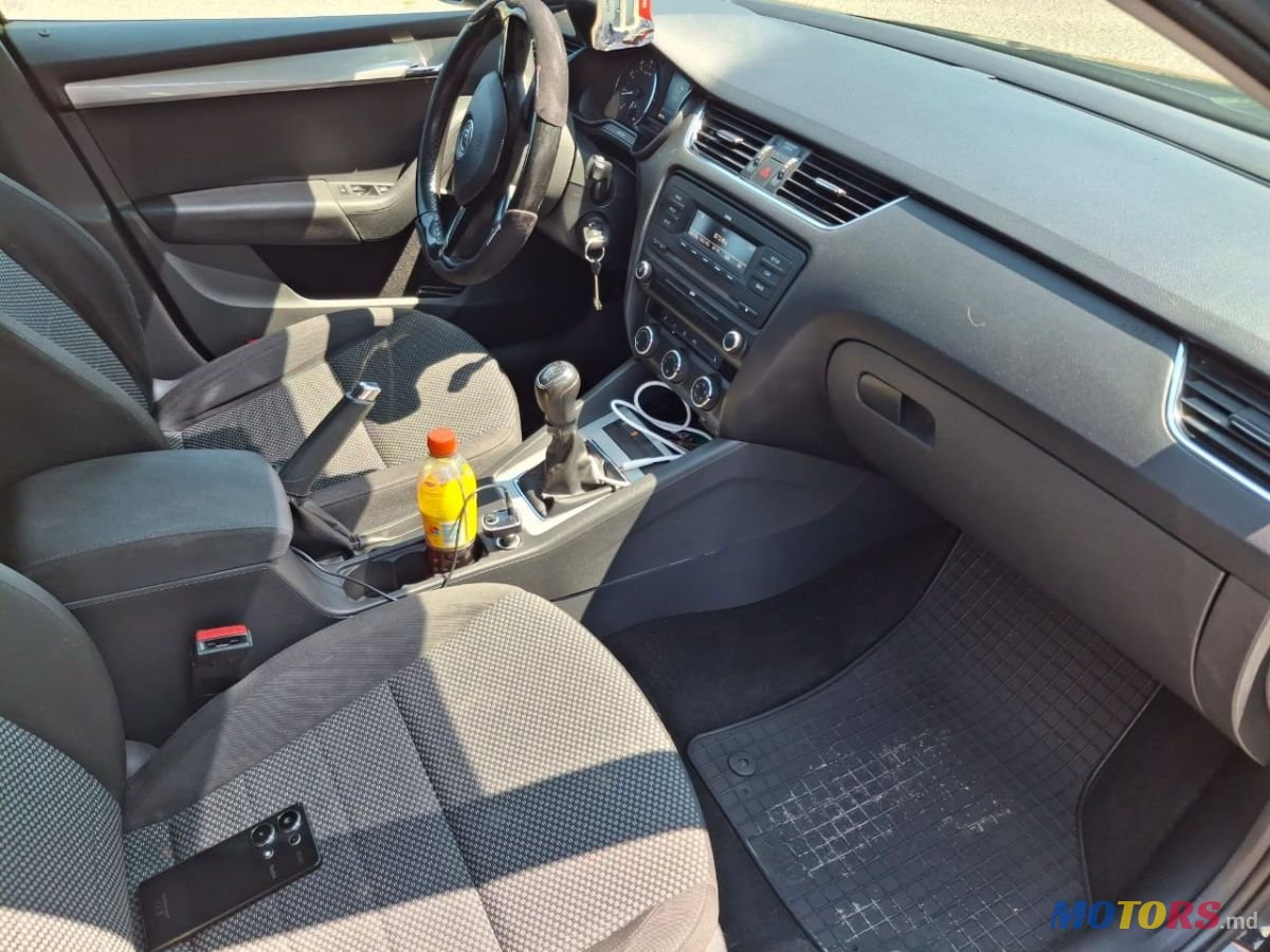 2013' Skoda Octavia photo #4