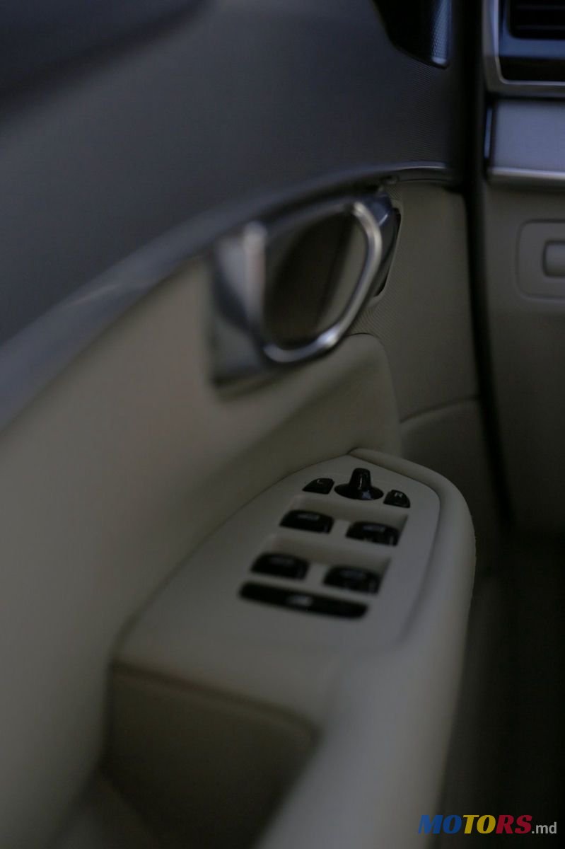 2019' Volvo XC90 photo #6