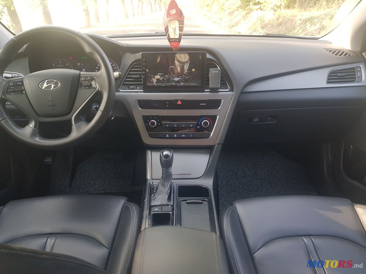 2015' Hyundai Sonata photo #6