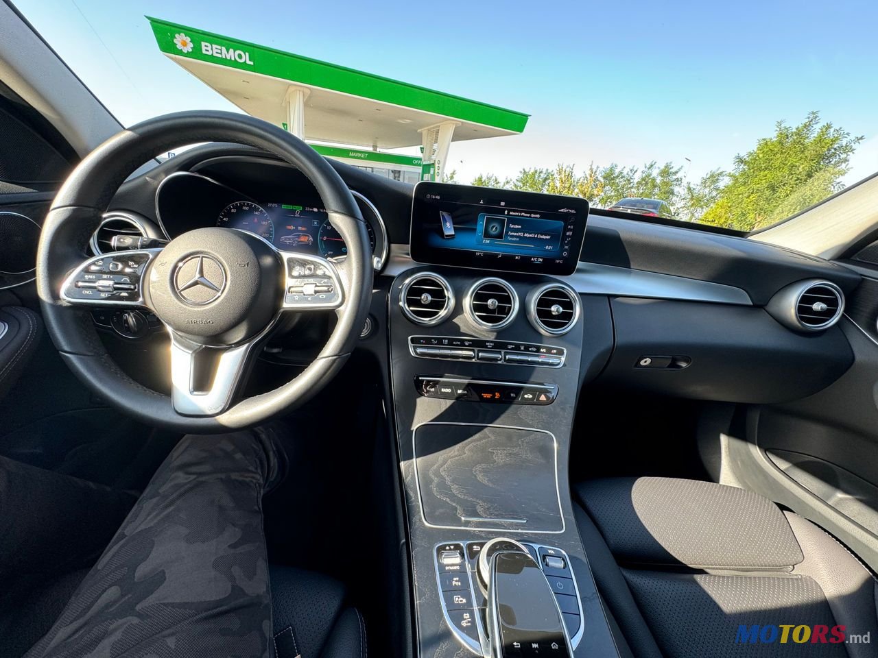 2019' Mercedes-Benz C-Class photo #6