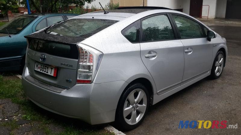 2010' Toyota Prius photo #6