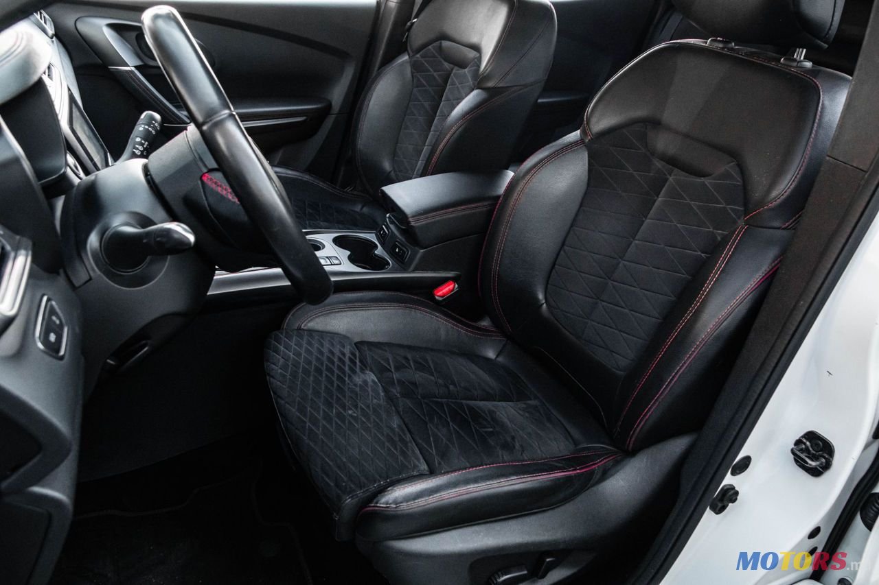 2020' Renault Kadjar photo #5
