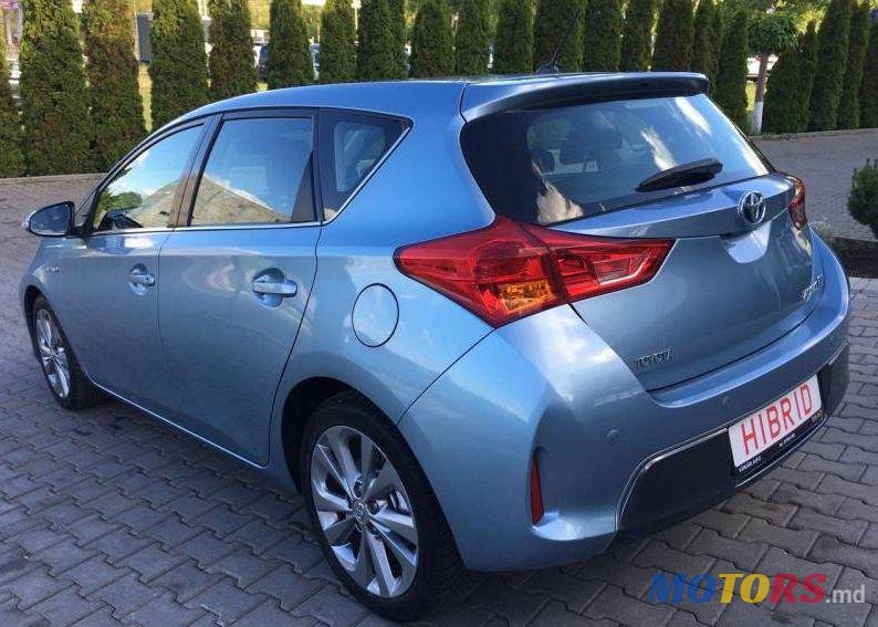 2014' Toyota Auris photo #1