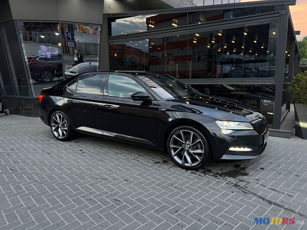 2020' Skoda Superb photo #4
