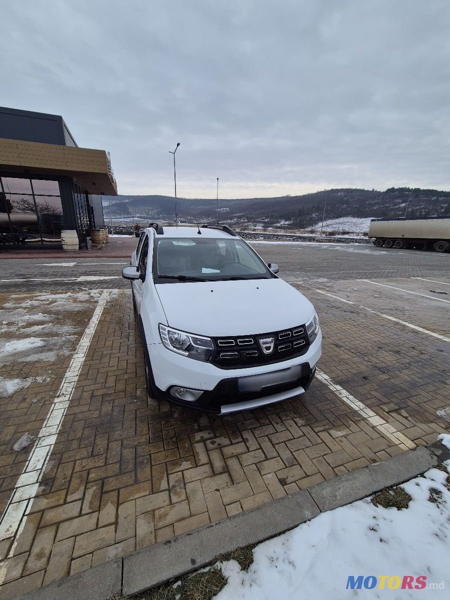 2018' Dacia Sandero Stepway photo #1