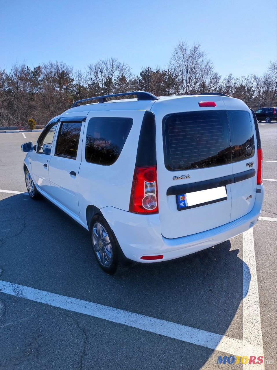 2009' Dacia Logan photo #1