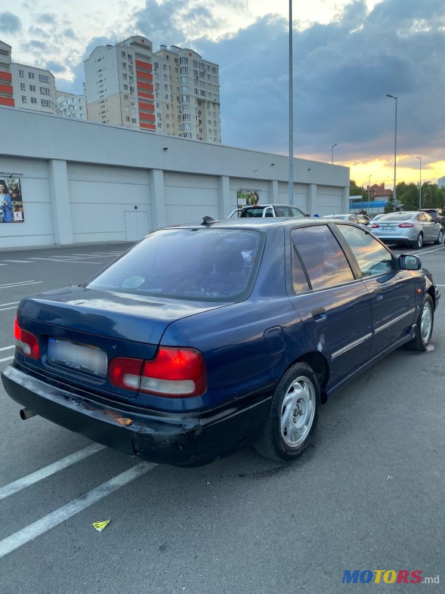 1997' Hyundai Lantra photo #4