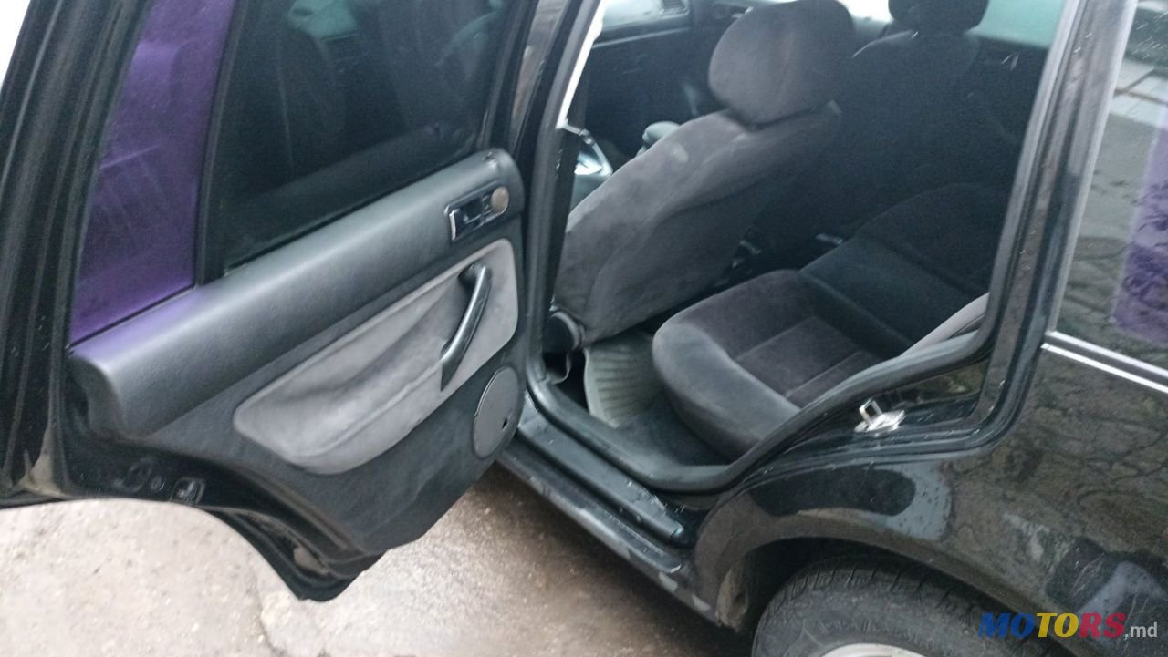 2003' Volkswagen Bora photo #5