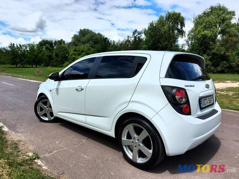 2012' Chevrolet Aveo photo #4