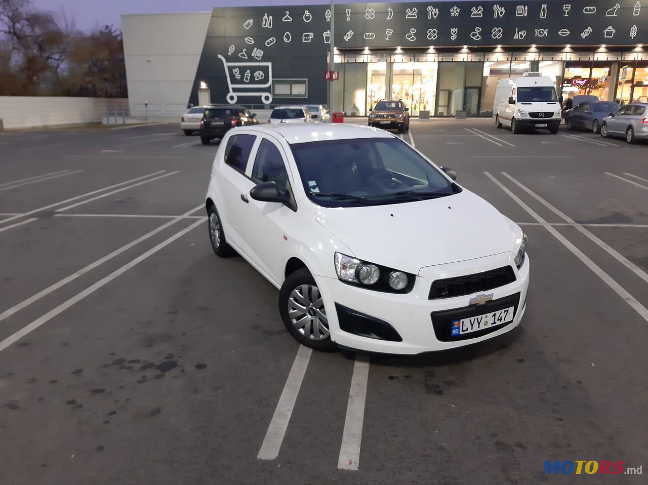 2012' Chevrolet Aveo photo #5