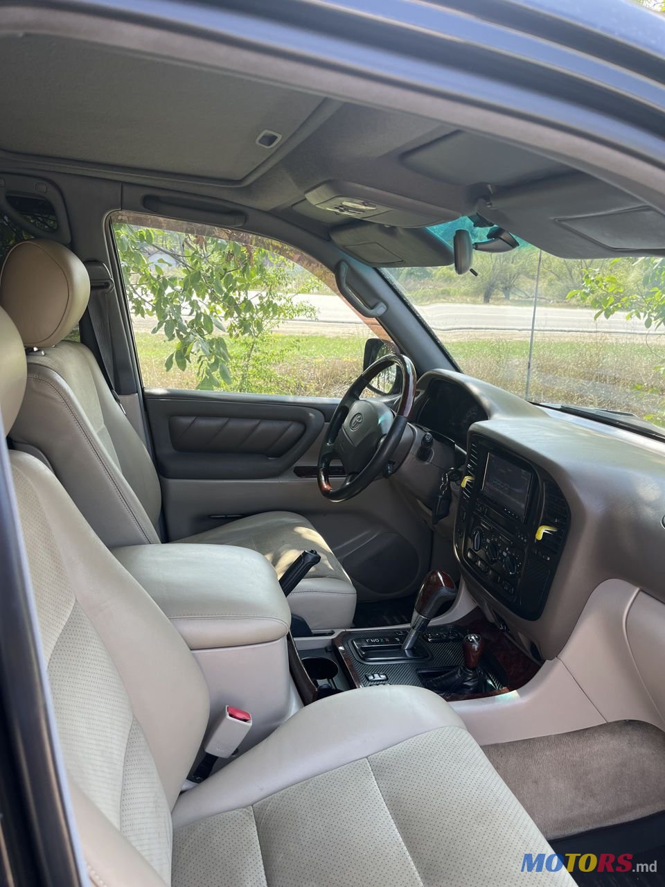 1999' Toyota Land Cruiser photo #5