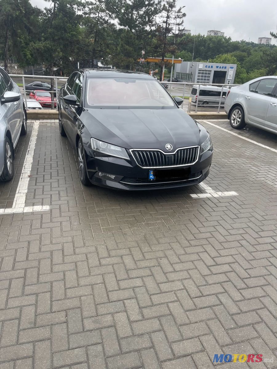 2018' Skoda Superb photo #1