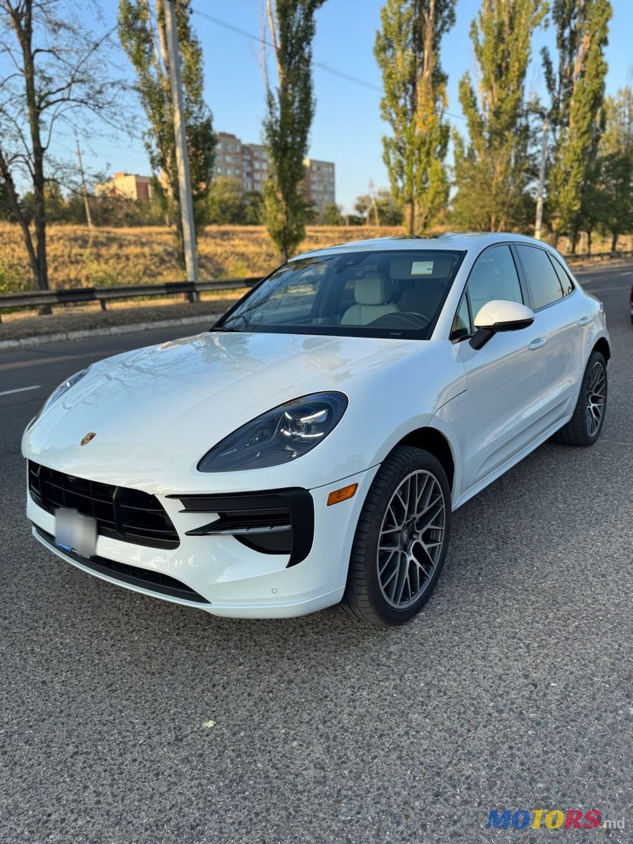 2019' Porsche Macan photo #2