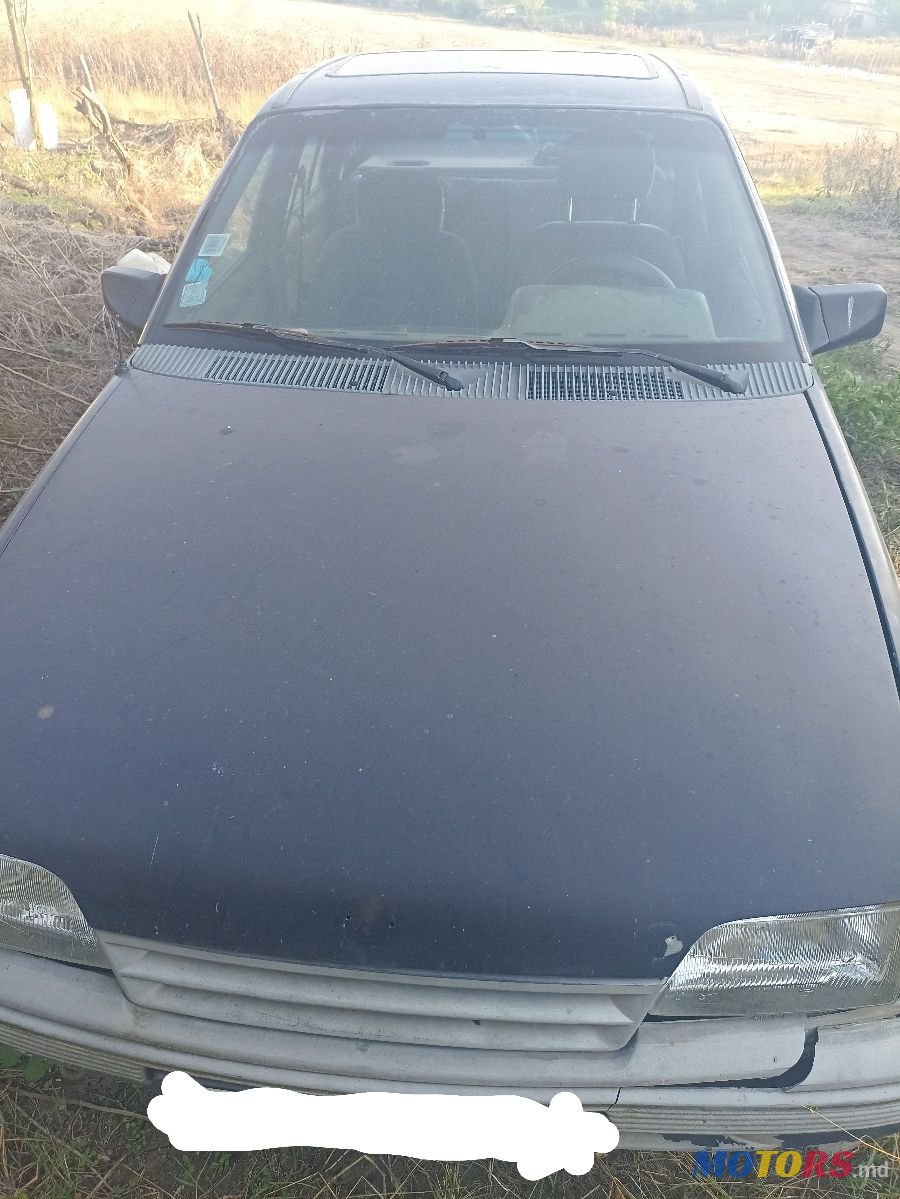 1990' Opel Kadett photo #2