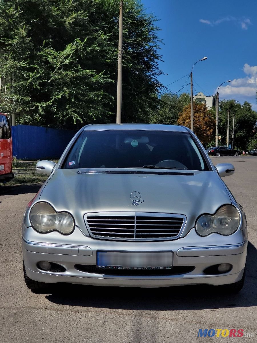 2003' Mercedes-Benz C Класс photo #4