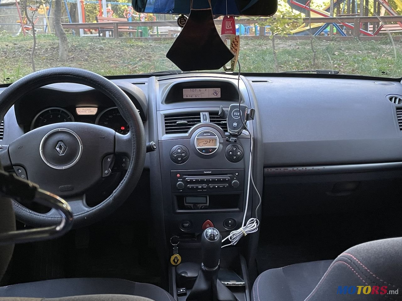 2007' Renault Megane photo #5