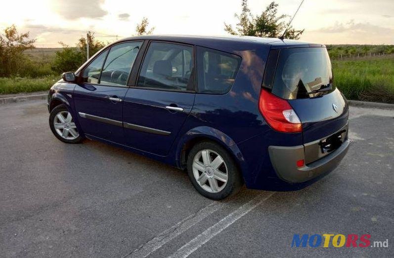 2004' Renault Grand Scenic photo #2