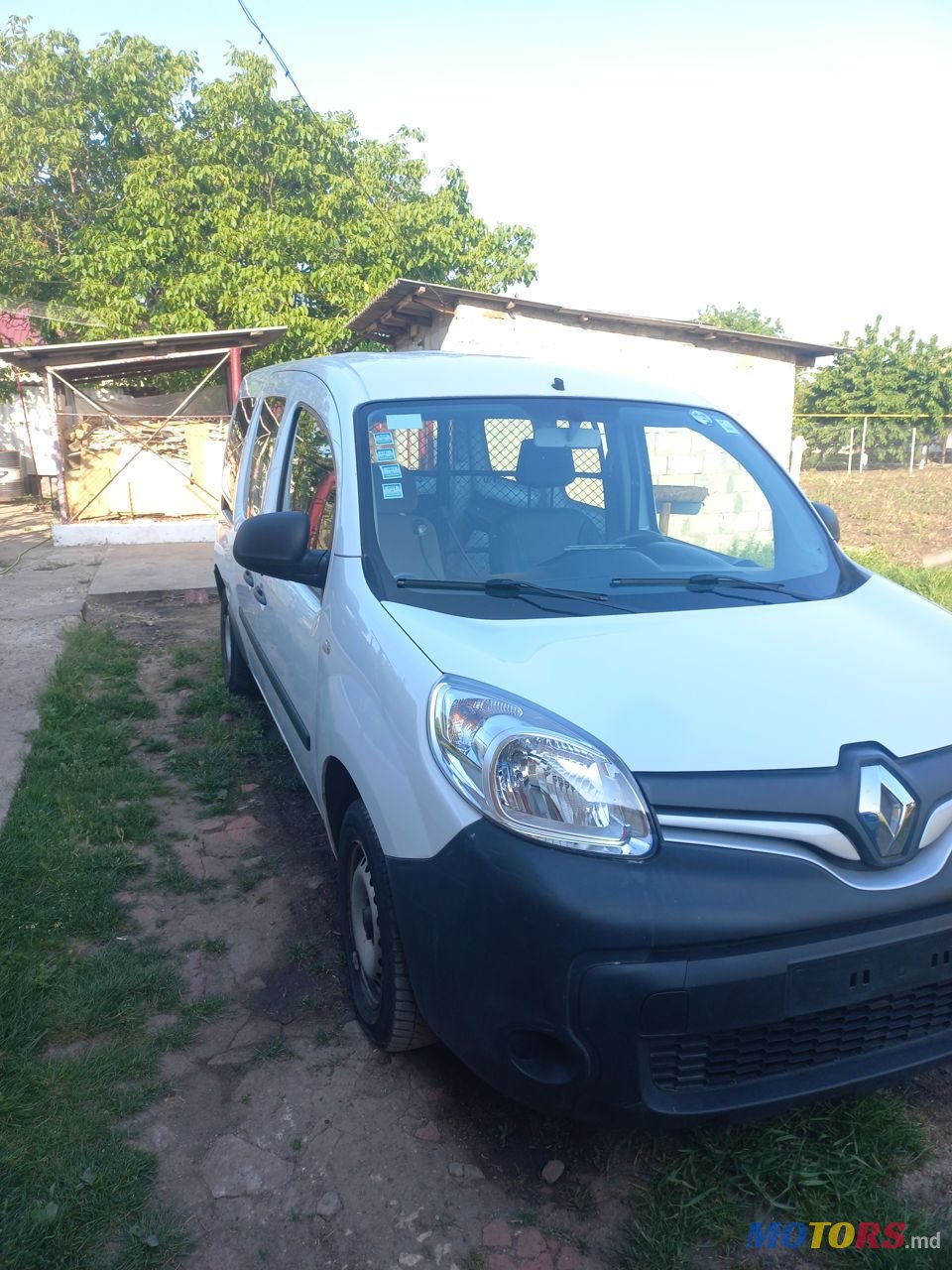 2016' Renault Kangoo Maxi photo #2