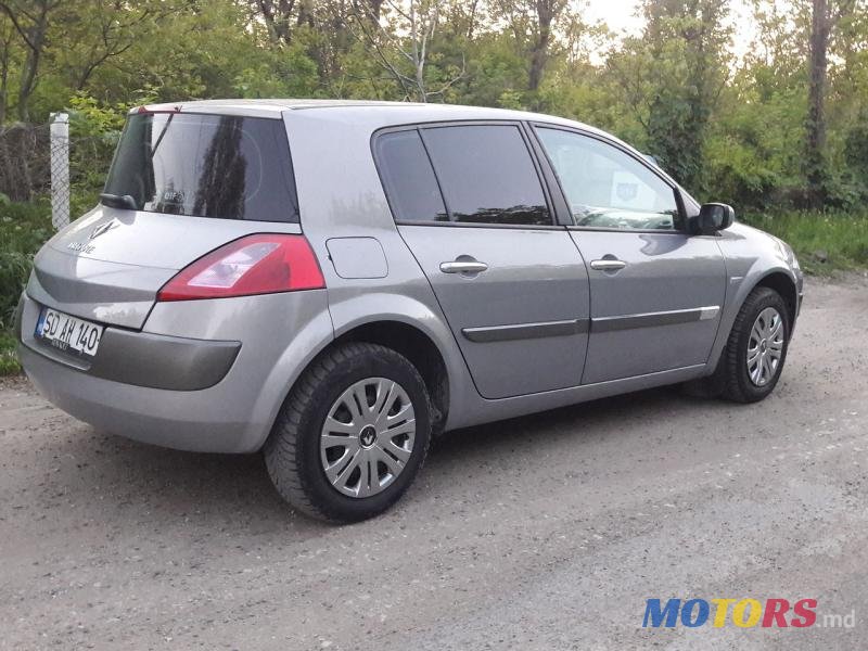 2004' Renault Megane photo #4