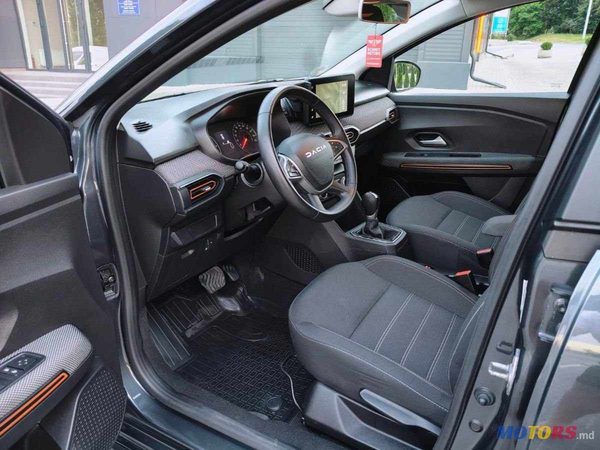 2022' Dacia Sandero Stepway photo #5