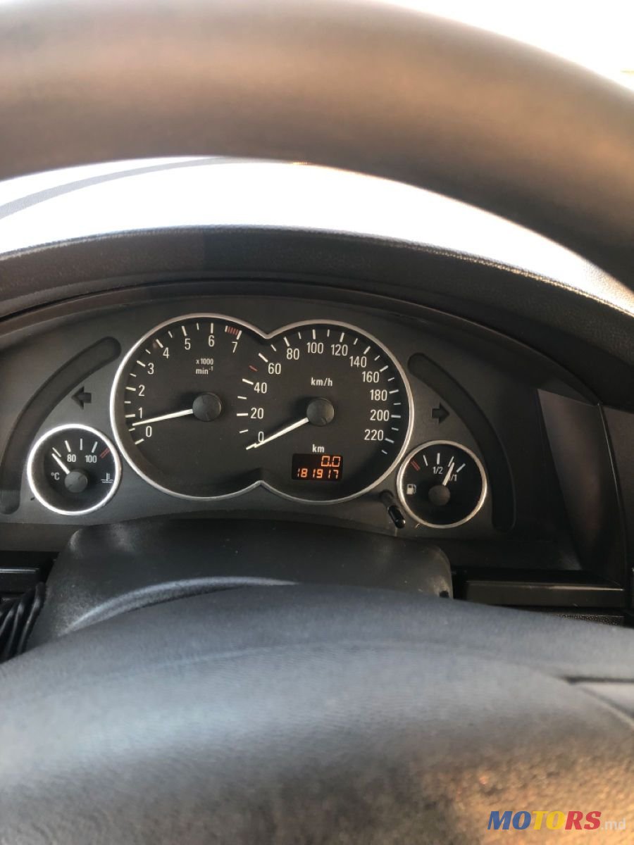 2004' Opel Meriva photo #3