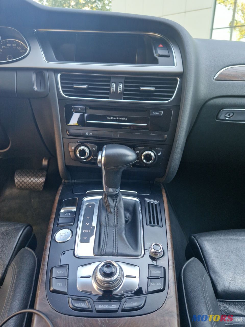 2013' Audi A4 photo #6