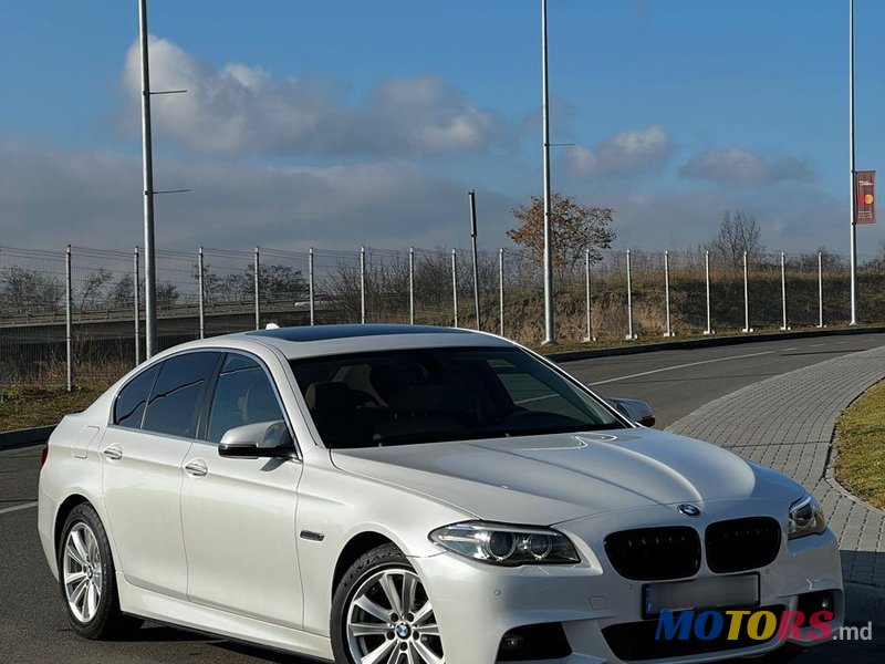 2015' BMW 5 Series photo #1