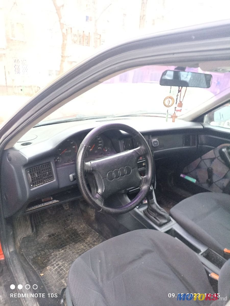 1994' Audi 80 photo #2