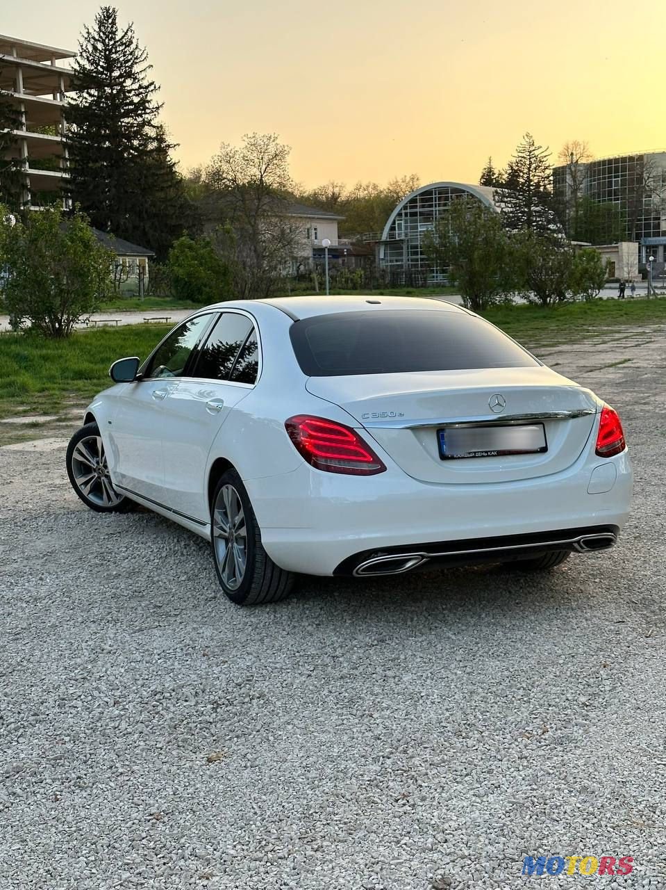 2018' Mercedes-Benz C-Class photo #1