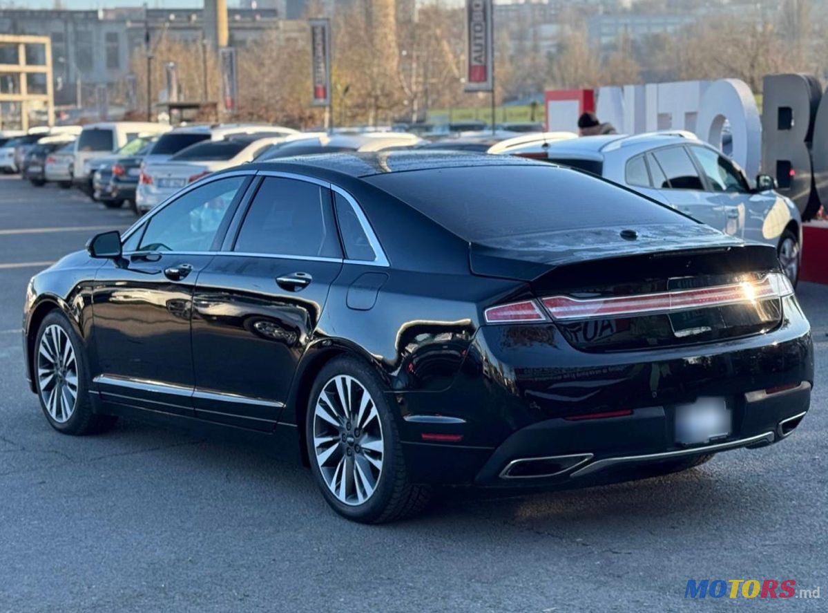 2016' Lincoln MKZ photo #6