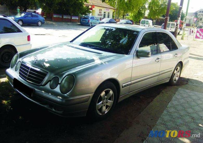 1999' Mercedes-Benz E photo #1