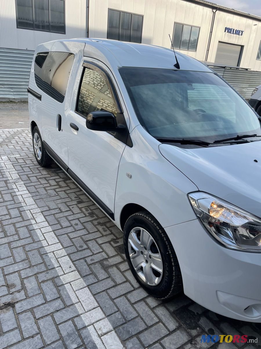 2020' Dacia Dokker photo #2