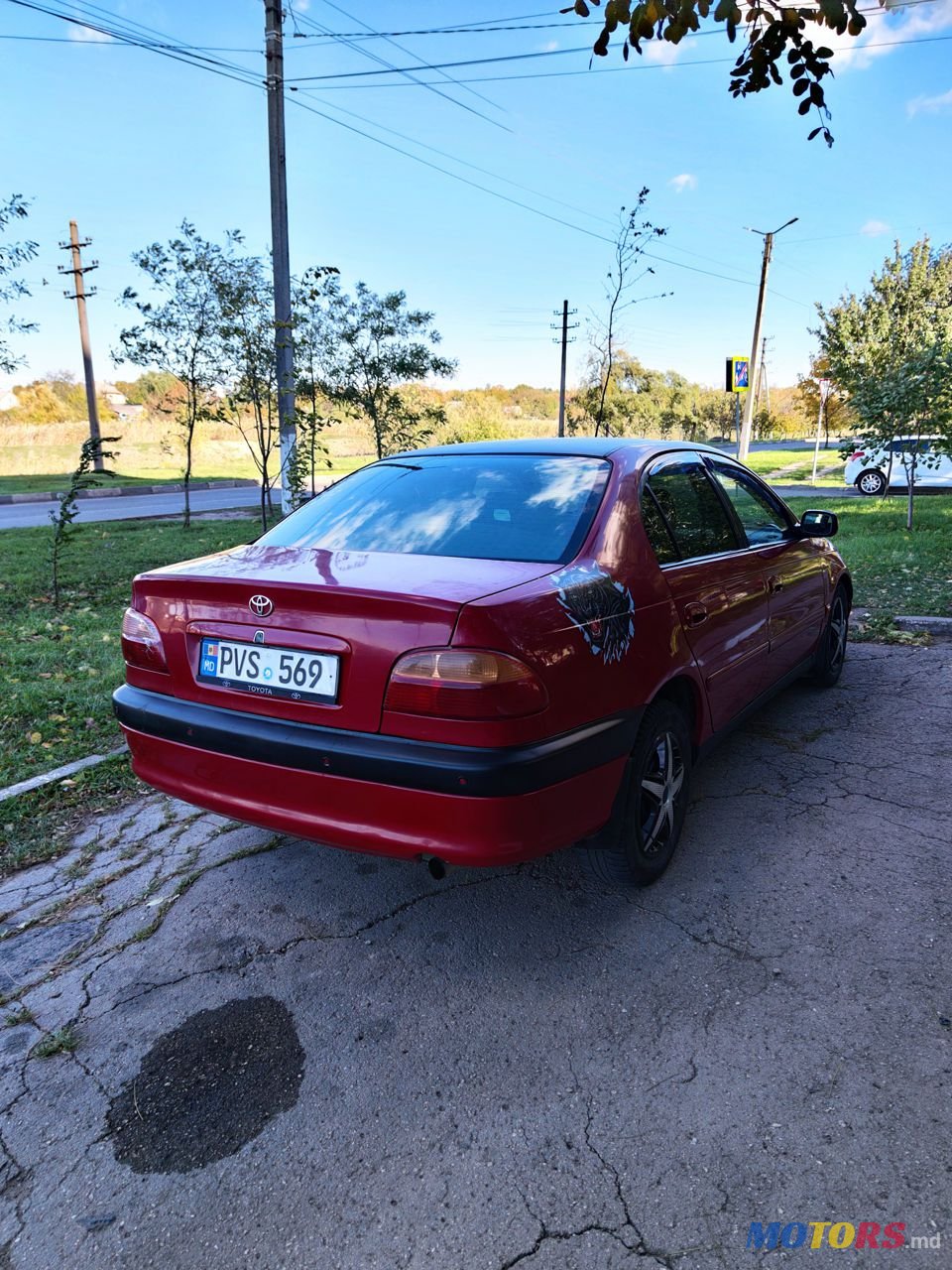2001' Toyota Avensis photo #3