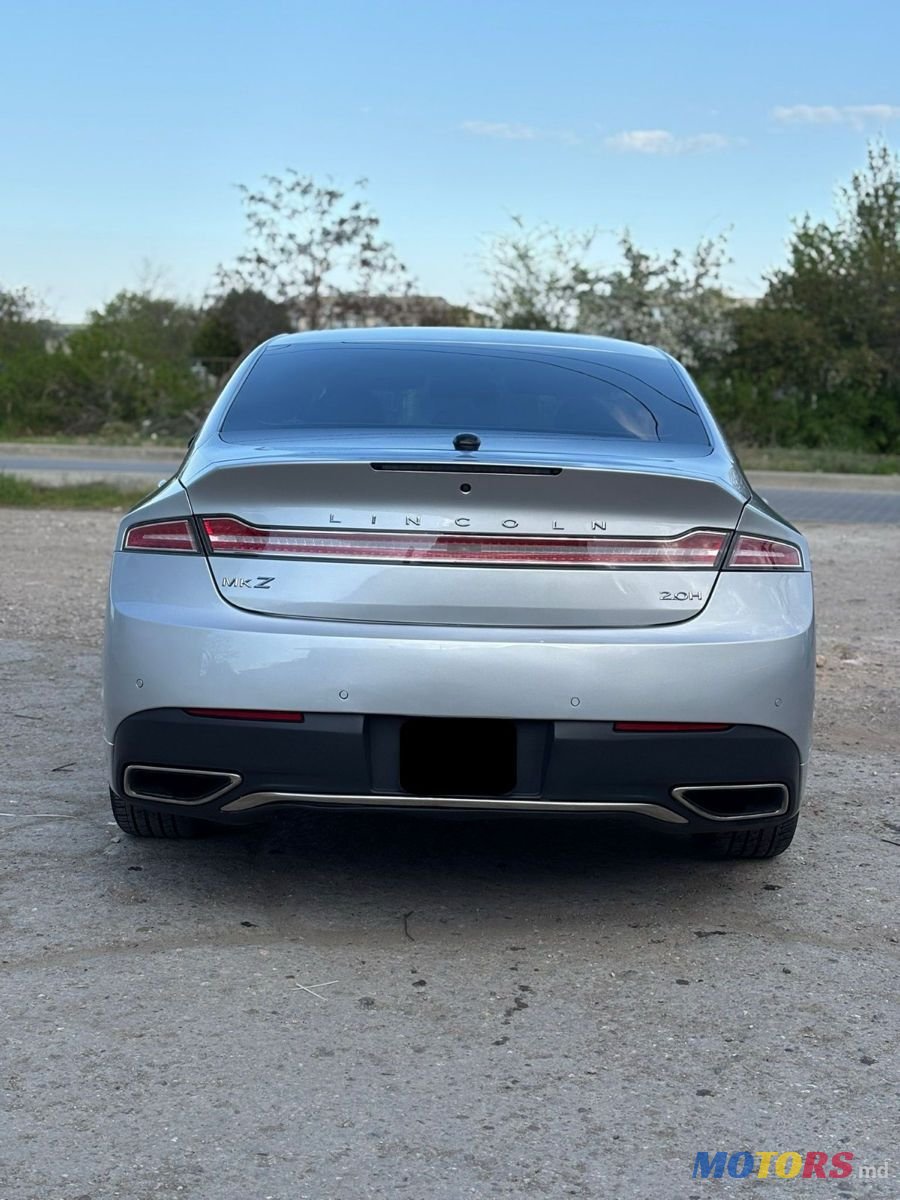 2017' Lincoln MKZ photo #2