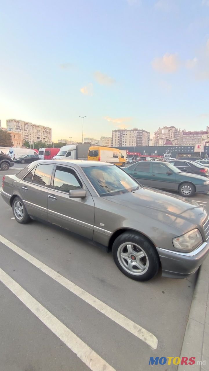 1994' Mercedes-Benz C Класс photo #1