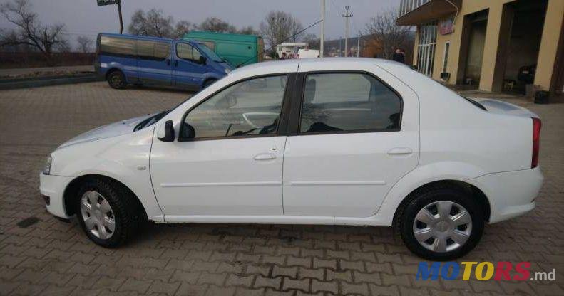 2011' Dacia Logan photo #1