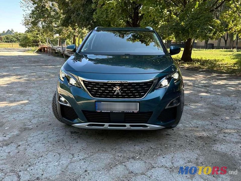 2019' Peugeot 5008 photo #2