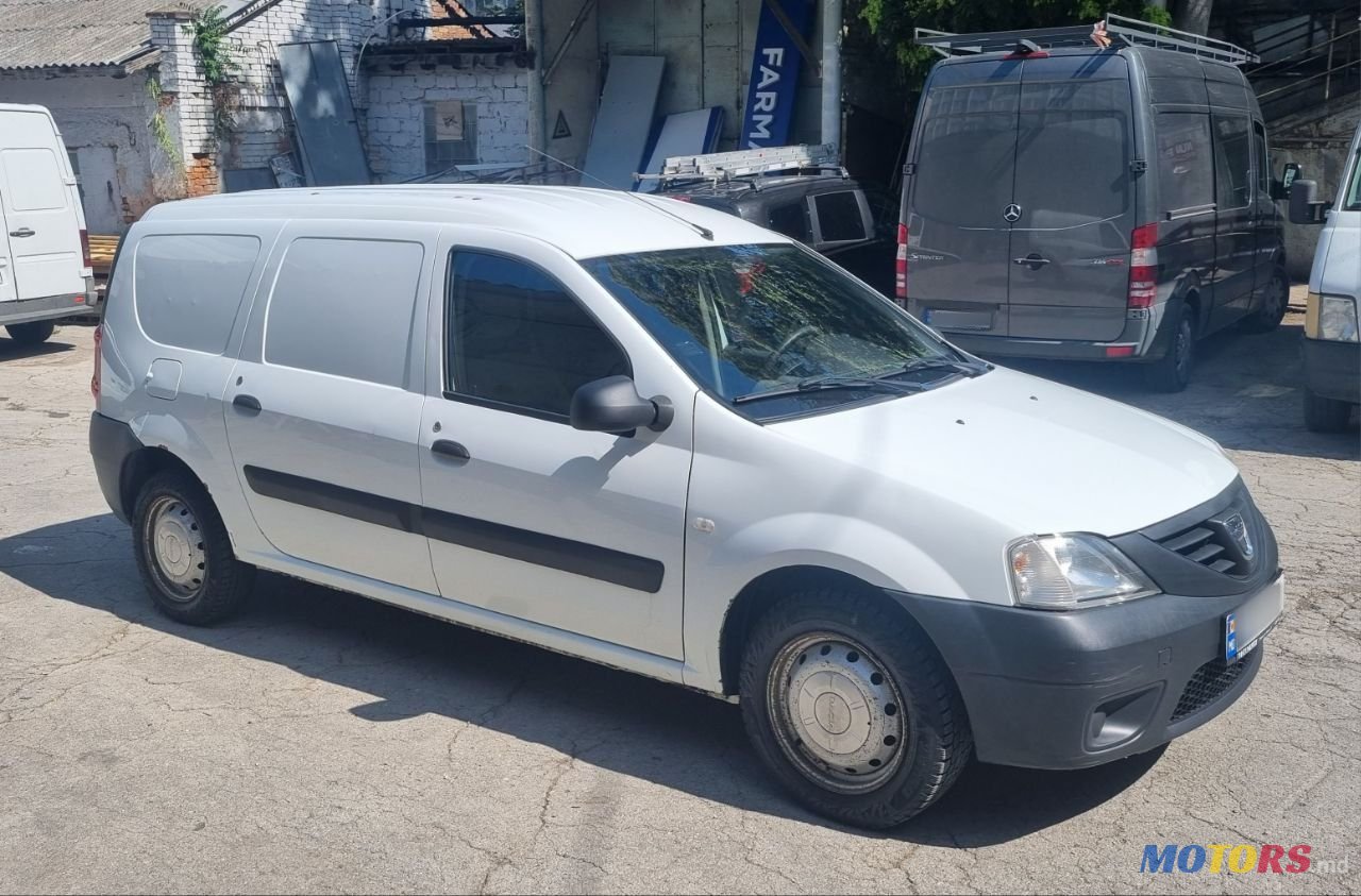 2011' Dacia Logan Van photo #2