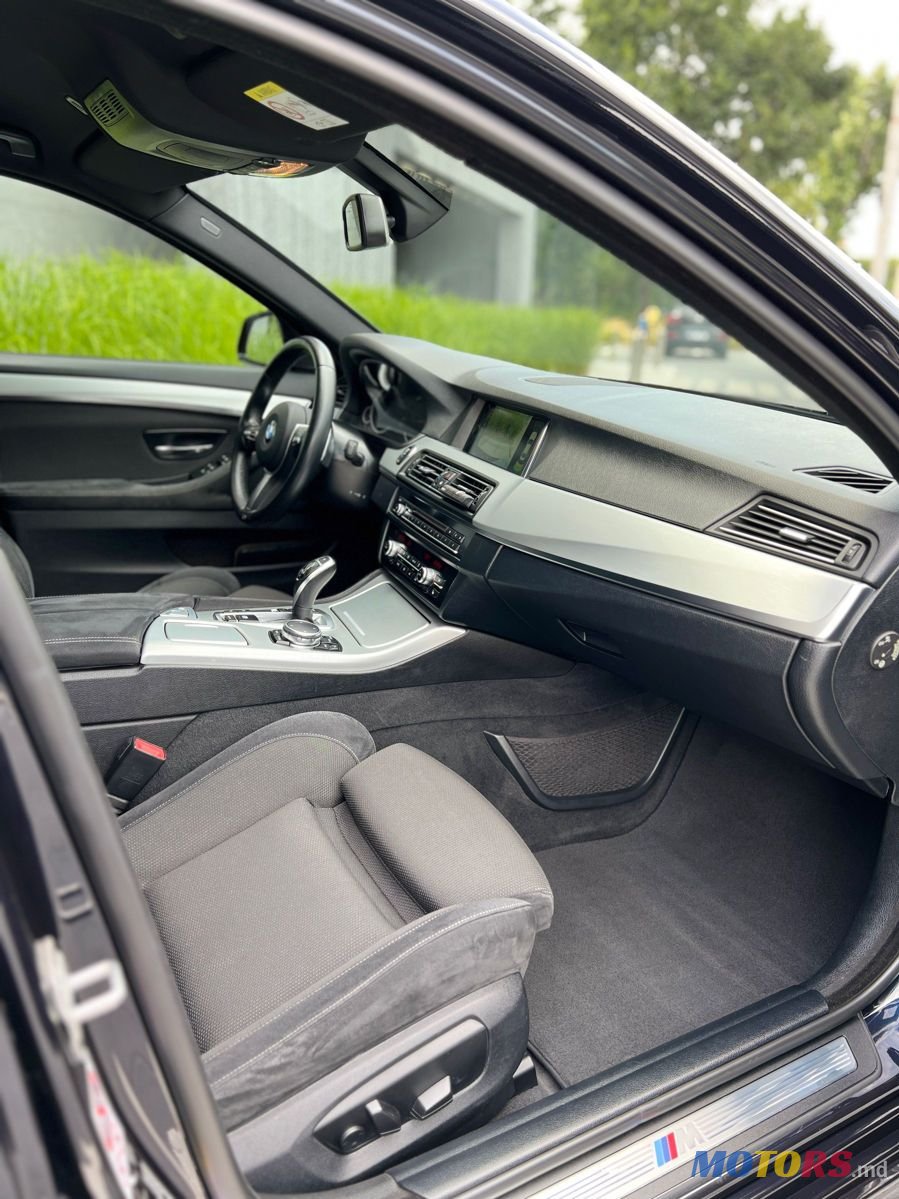 2016' BMW 5 Series photo #6