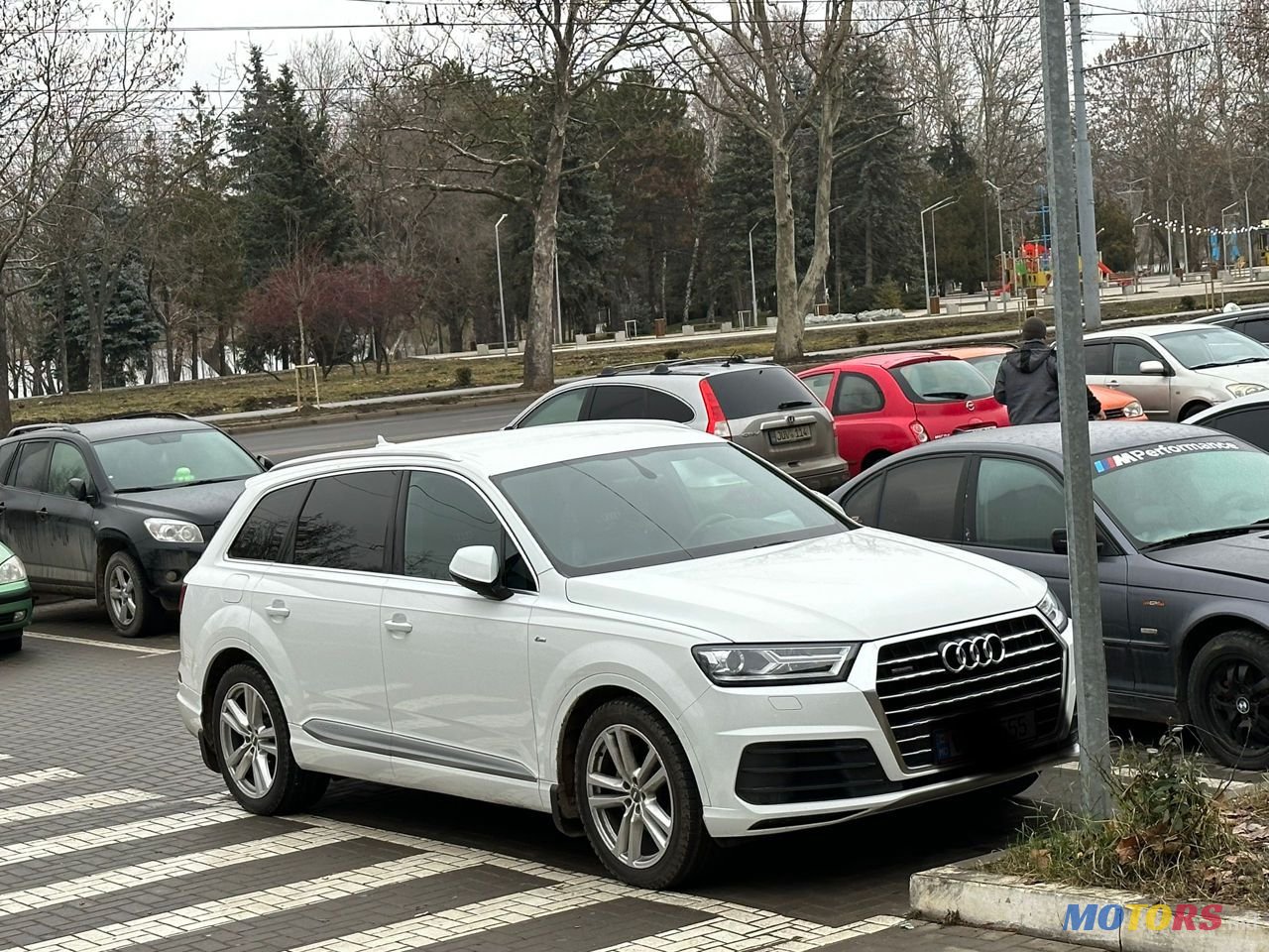 2016' Audi Q7 photo #1