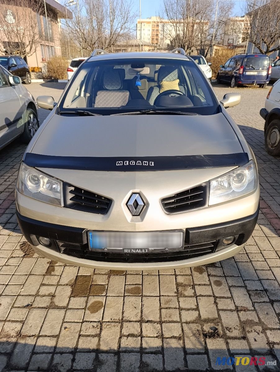 2008' Renault Megane photo #5