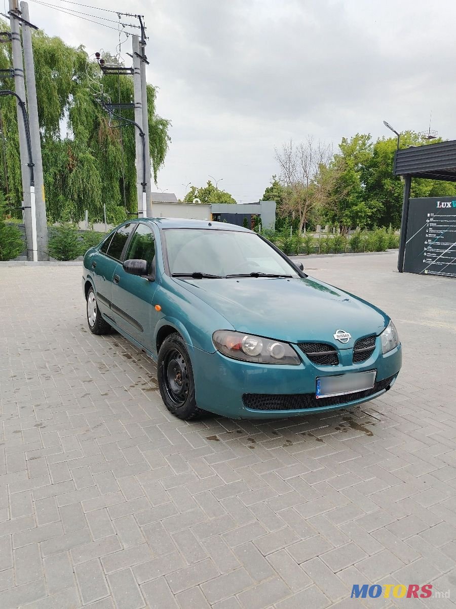 2003' Nissan Almera photo #1